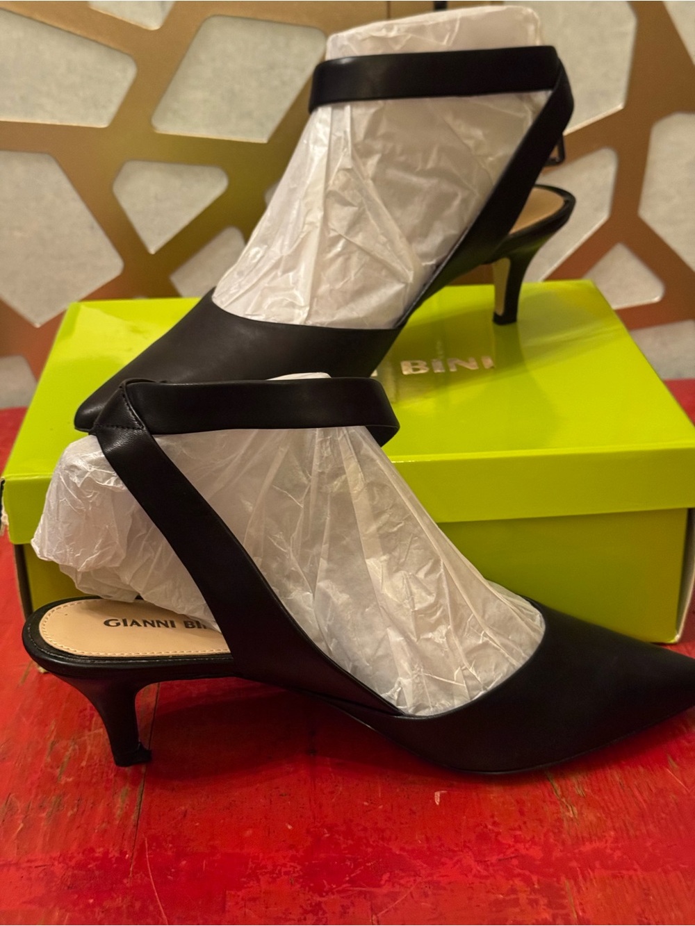 Gianni Bini Black Pointed Slingback Kitten Heels